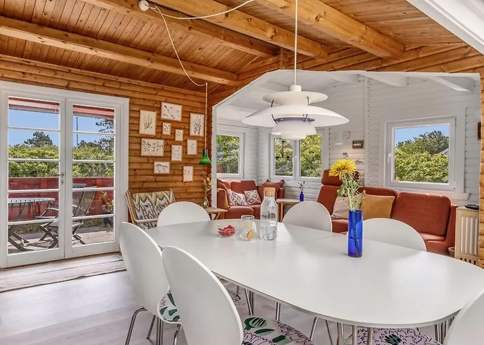 Winald - 500m From The Sea By Interhome Lakolk